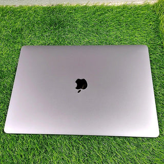 15" MACBOOK PRO - LATE 2019 - 16 GB RAM DDR4 -4 GB GRAPHICS